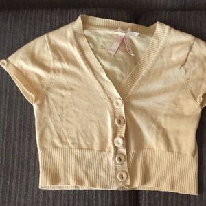 Cute little shrug sweater